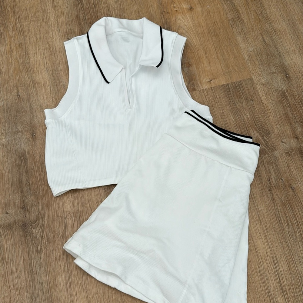 Fabletics tennis set